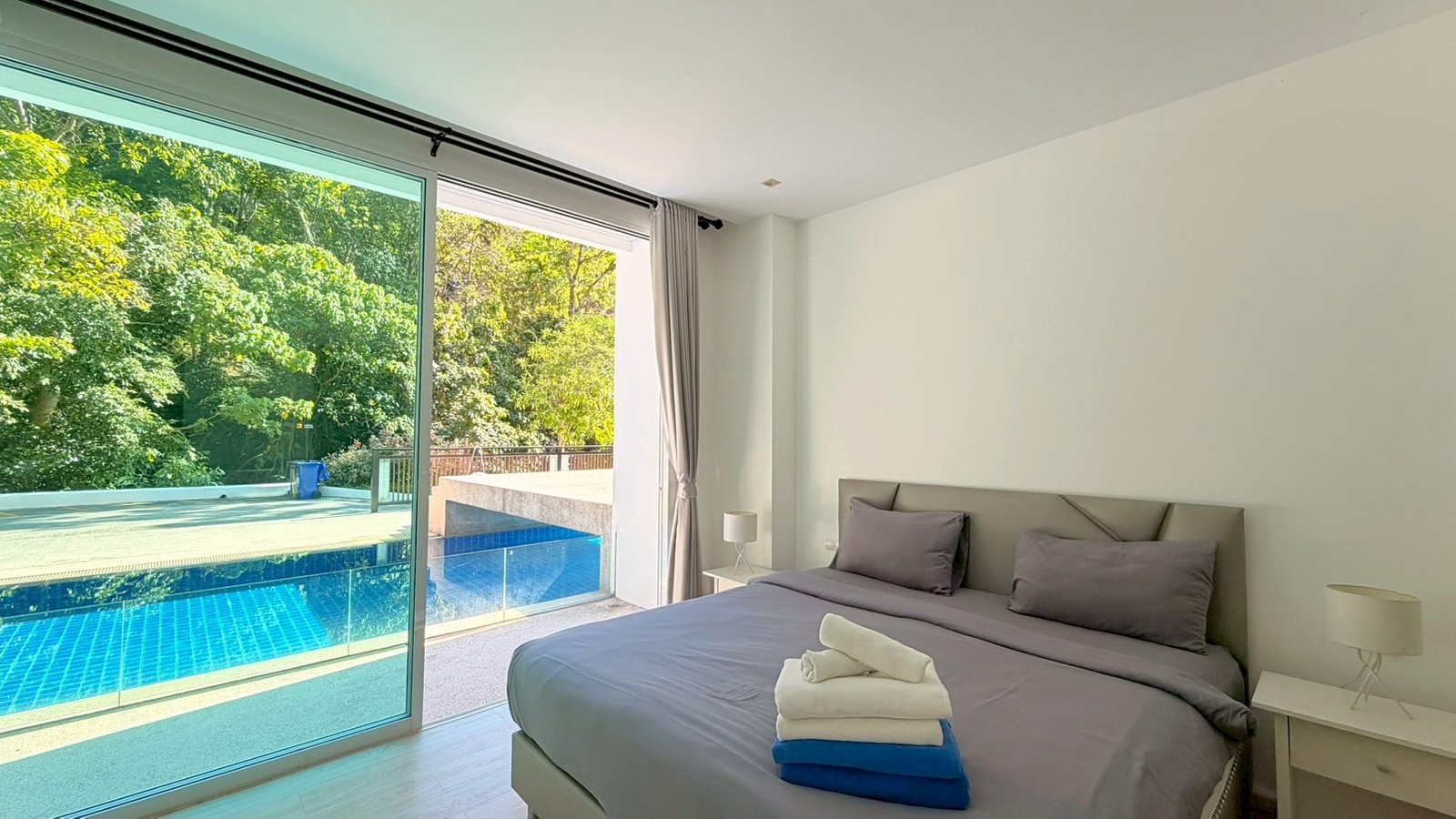 Deluxe 1 Bedroom